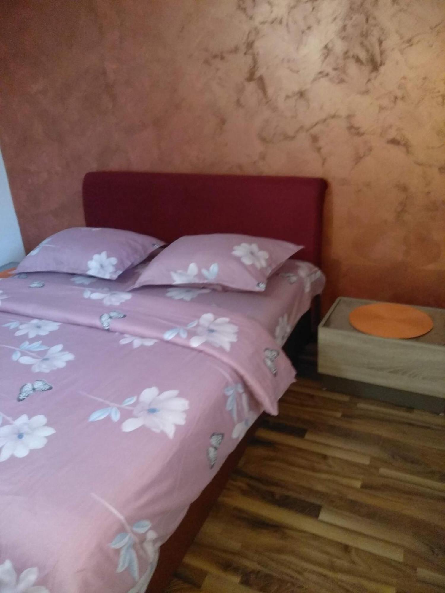 Apartments Popovic Подгорица Екстериор снимка