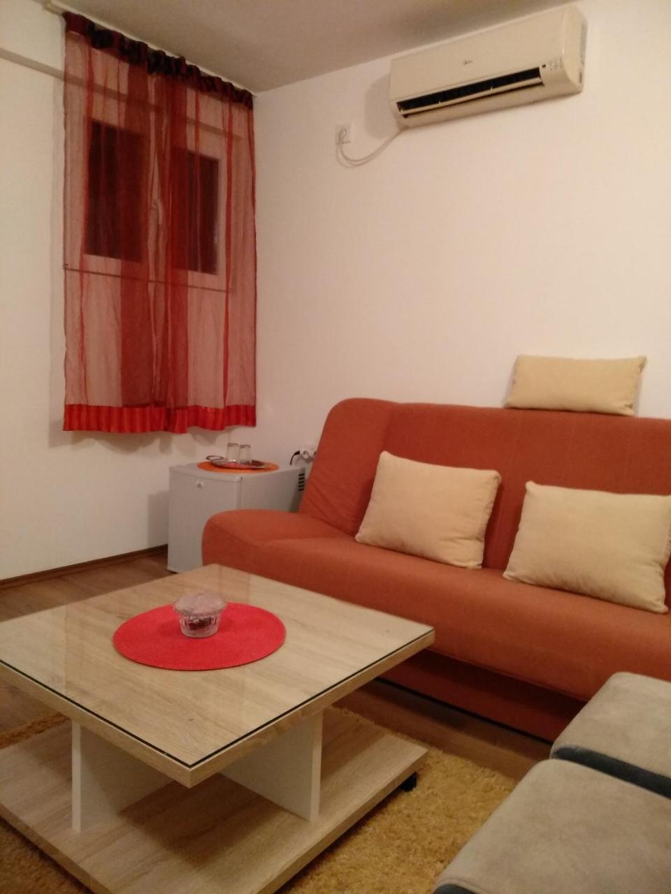 Apartments Popovic Подгорица Екстериор снимка